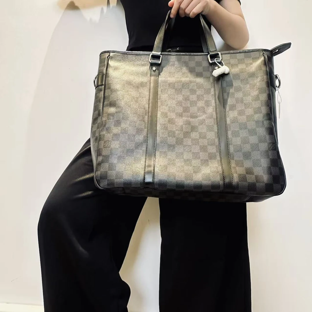 95新 LouisVuitton/路易威登 LV黑色棋盘格手提包 2506260151