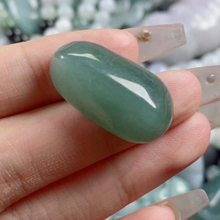 翡翠未镶嵌颈饰天然翡翠