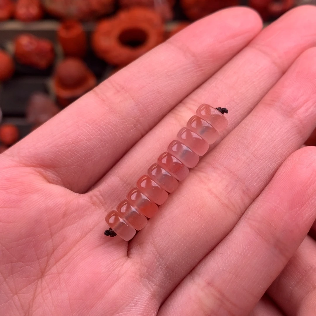 南红玛瑙未镶嵌冰飘隔片7+