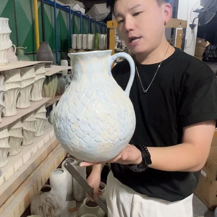 景德镇陶瓷花瓶微瑕介意勿拍