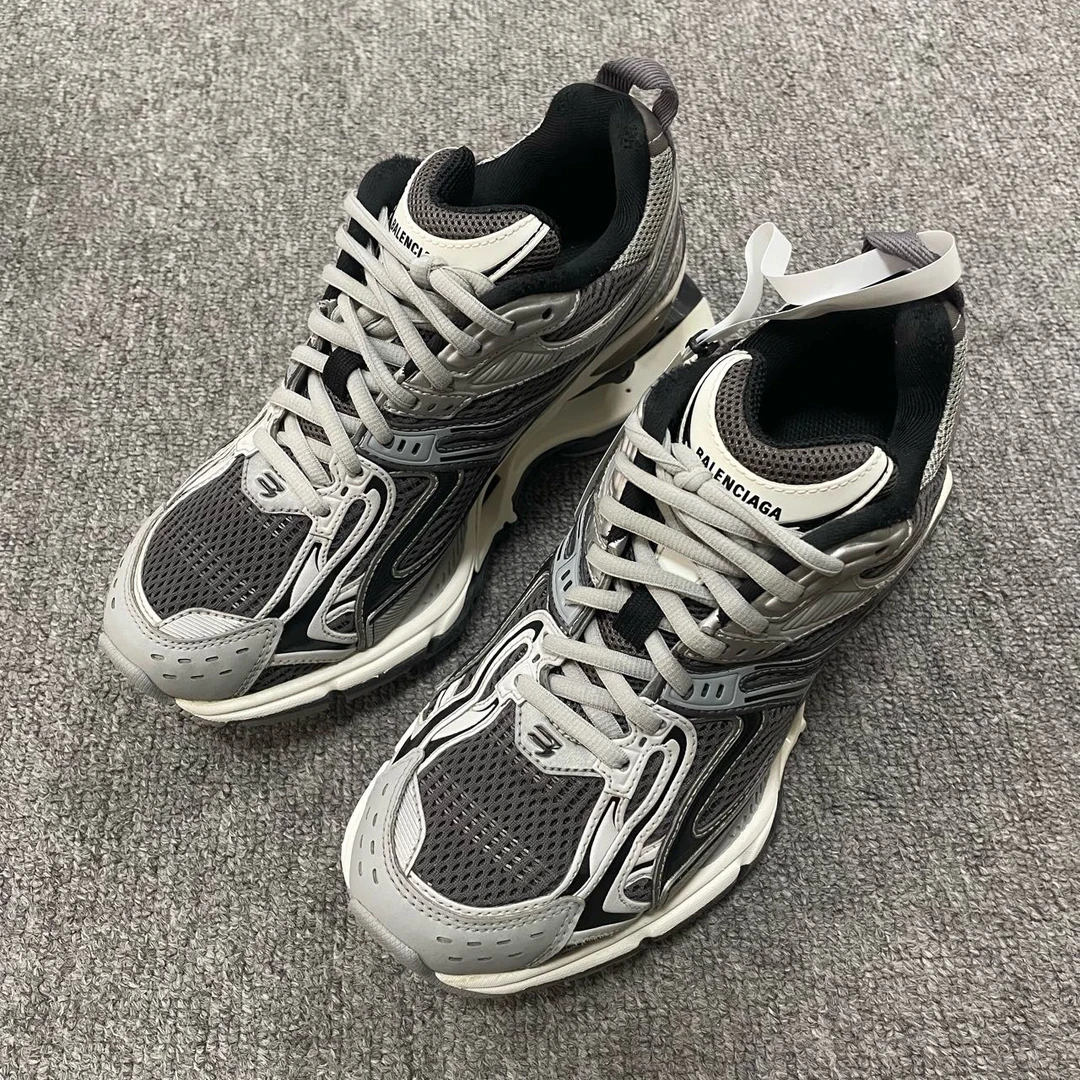 95新 Balenciaga/巴黎世家 X-Pander防滑耐磨低帮休闲鞋37码/3011