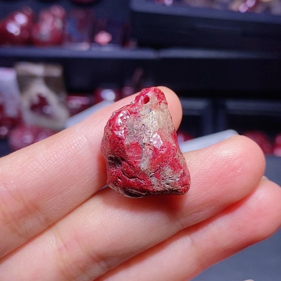 幸***儿天然辰砂朱砂原矿石