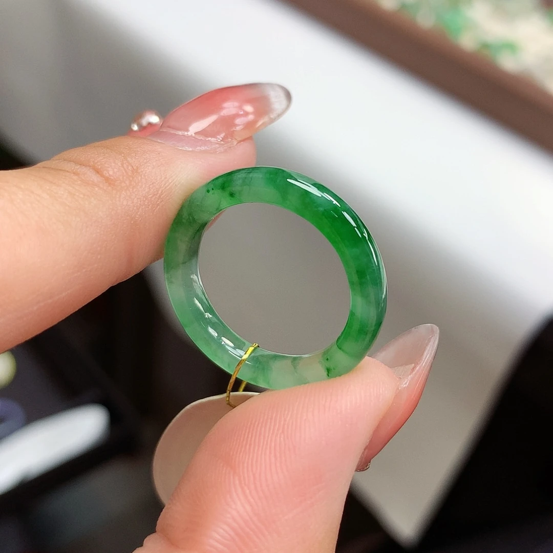 翡翠戒指未镶嵌17号