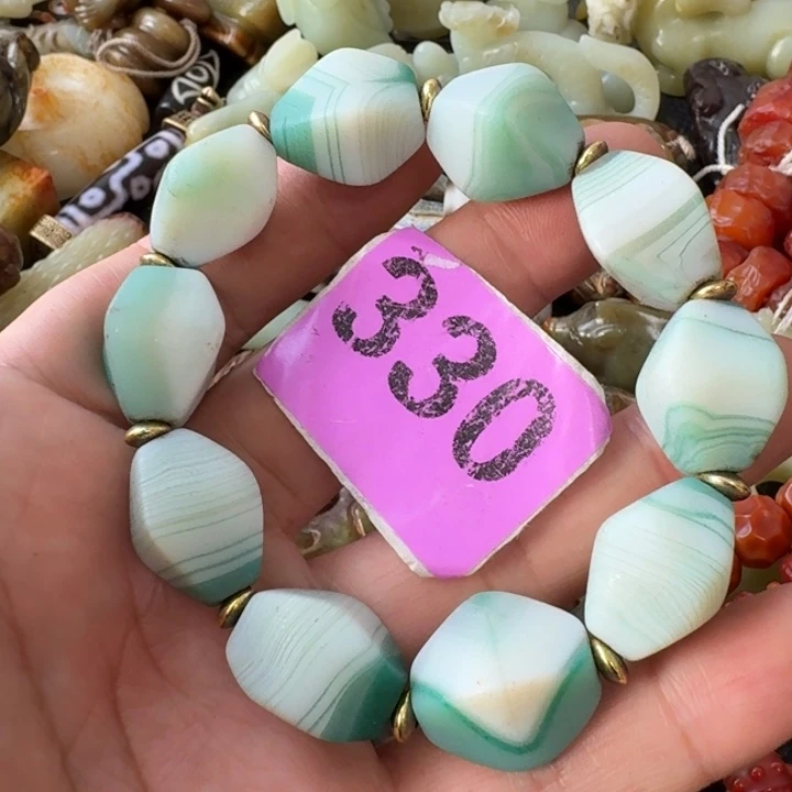 玛瑙/玉髓未镶嵌颈饰