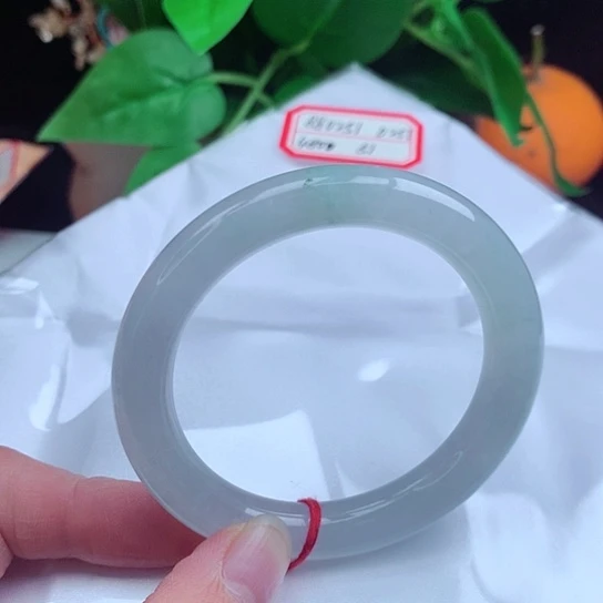 翡翠手镯未镶嵌   圆条51