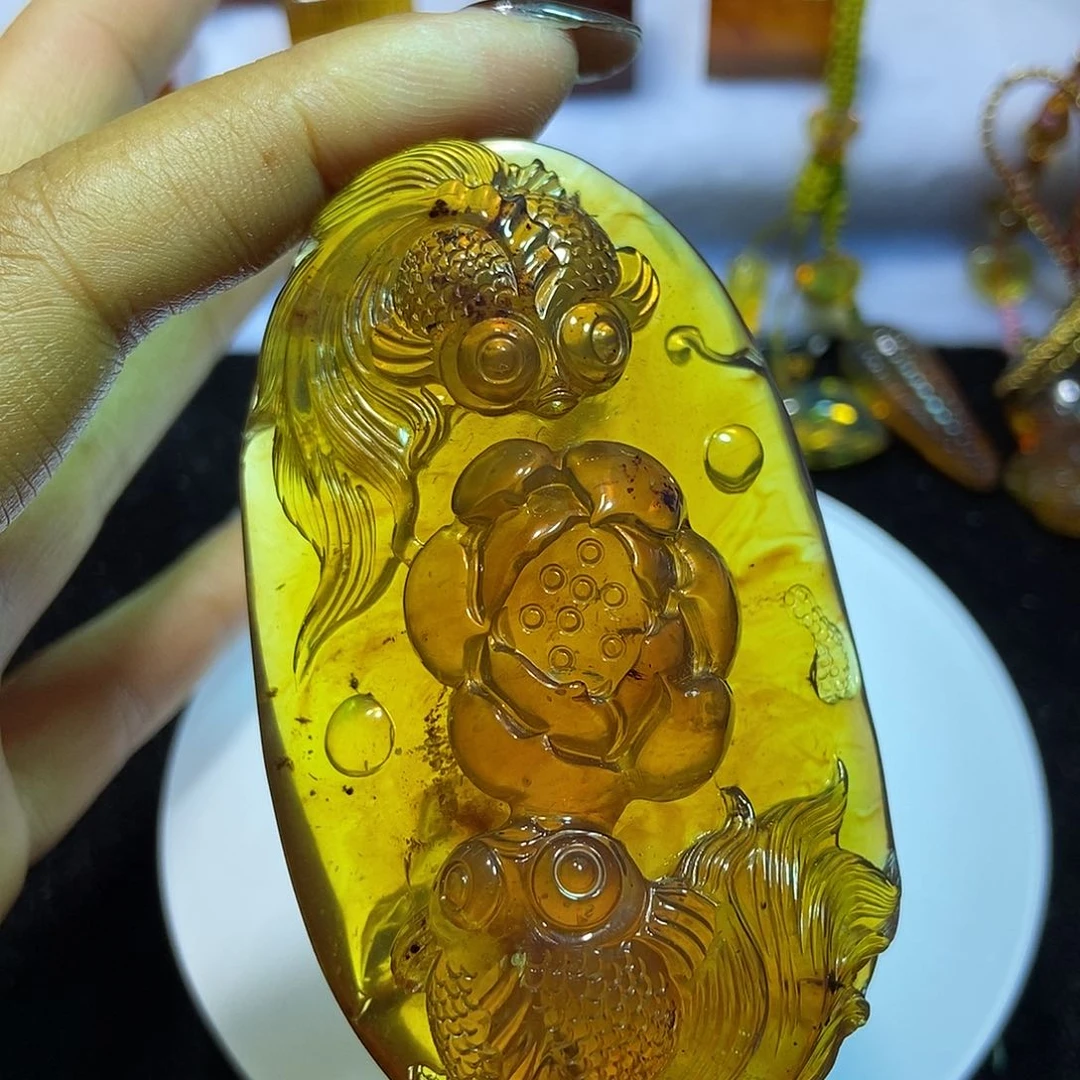 琥珀颈饰未镶嵌金鱼43g