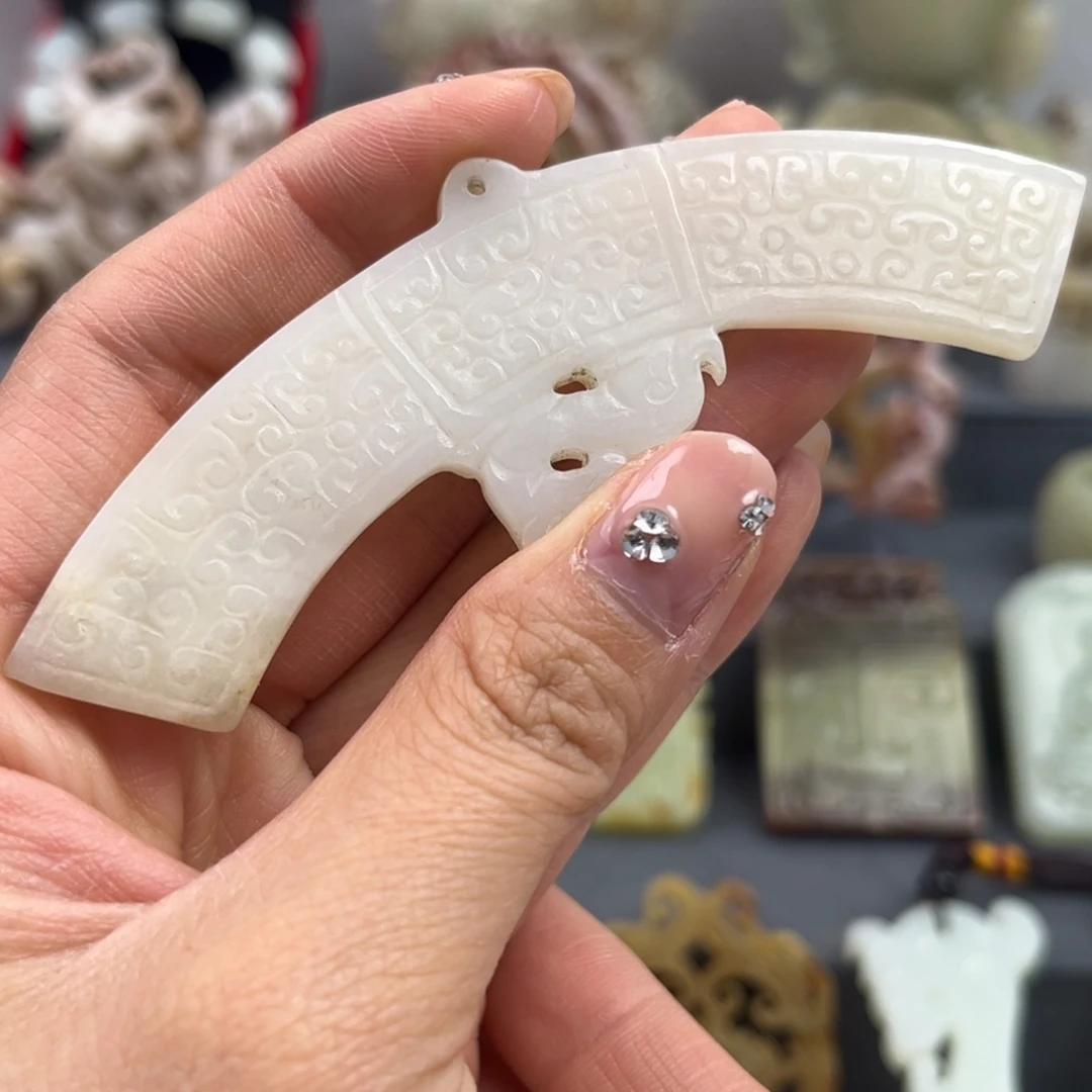 和田玉未镶嵌颈饰鉴古藏珍鉴古藏珍