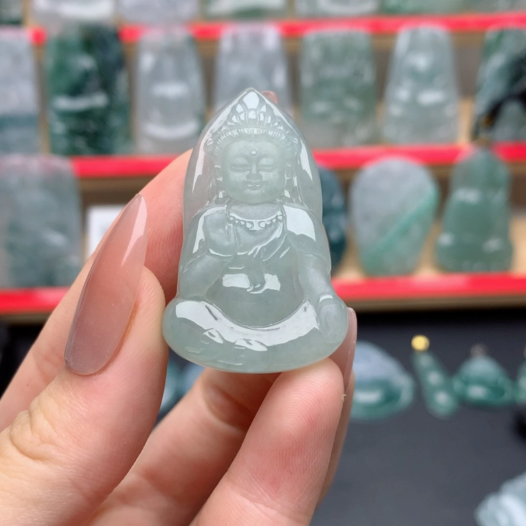 翡翠未镶嵌颈饰宝宝观音