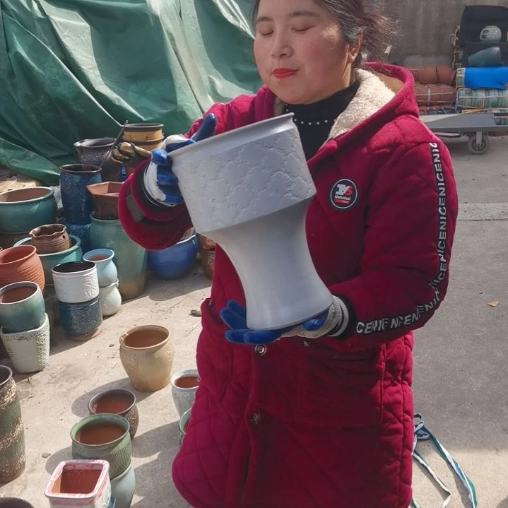 红陶口17高27瑕疵