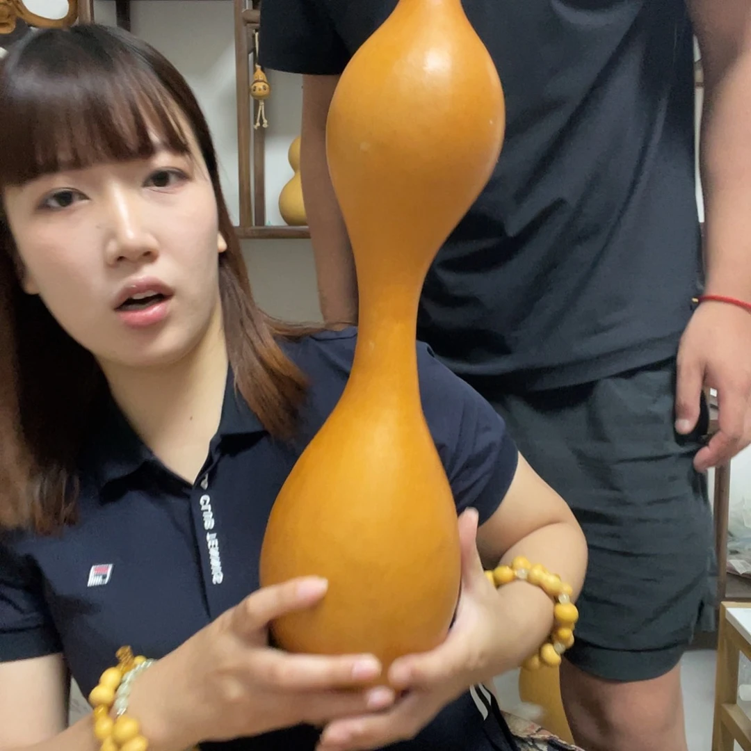 葫芦笙和一首新诗在这里被发现