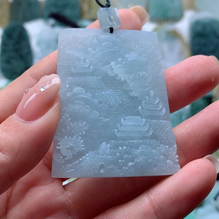 定制翡翠未镶嵌山水