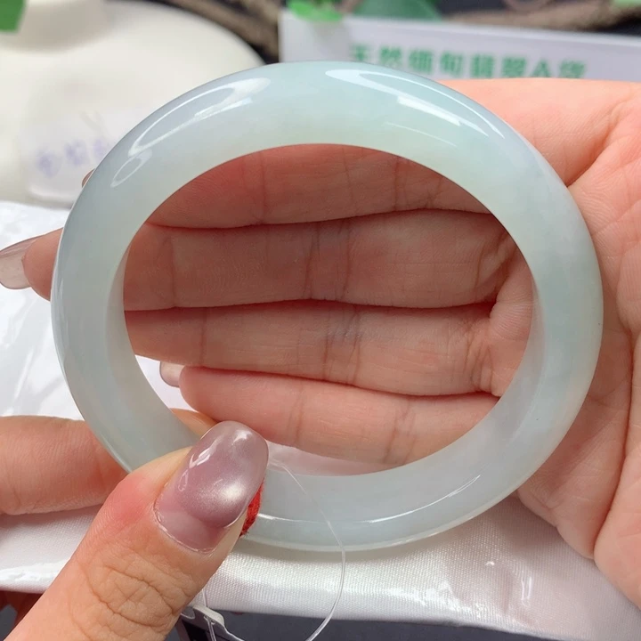 未镶嵌手镯翡翠55