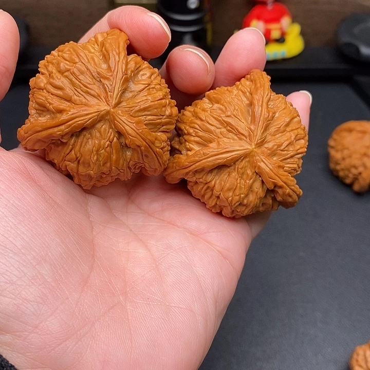 ༺***༻把件文玩核桃白奔