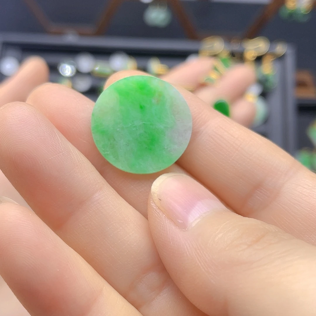 翡翠戒指未镶嵌天然翡翠