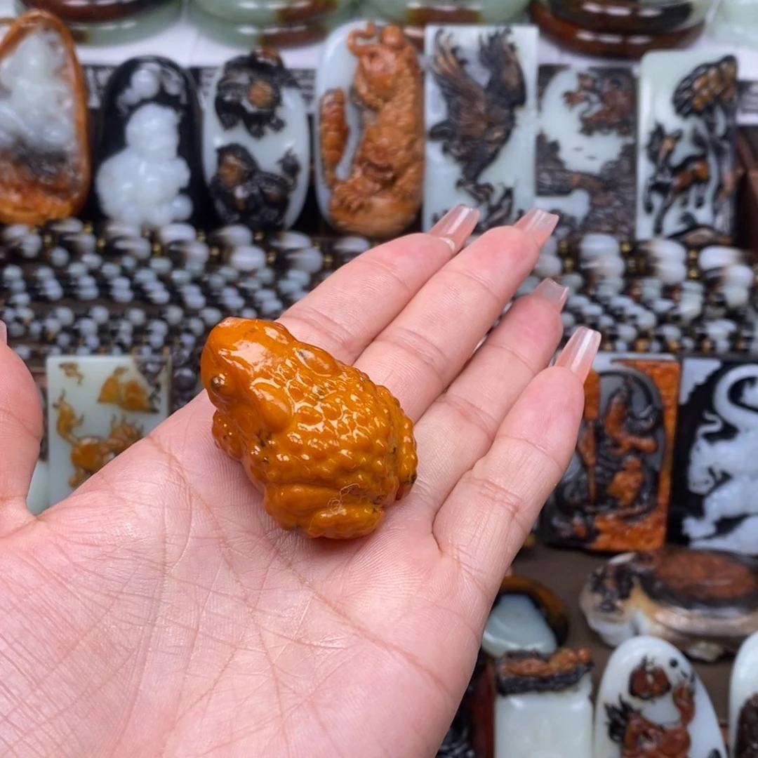 颈饰未镶嵌和田玉可***神