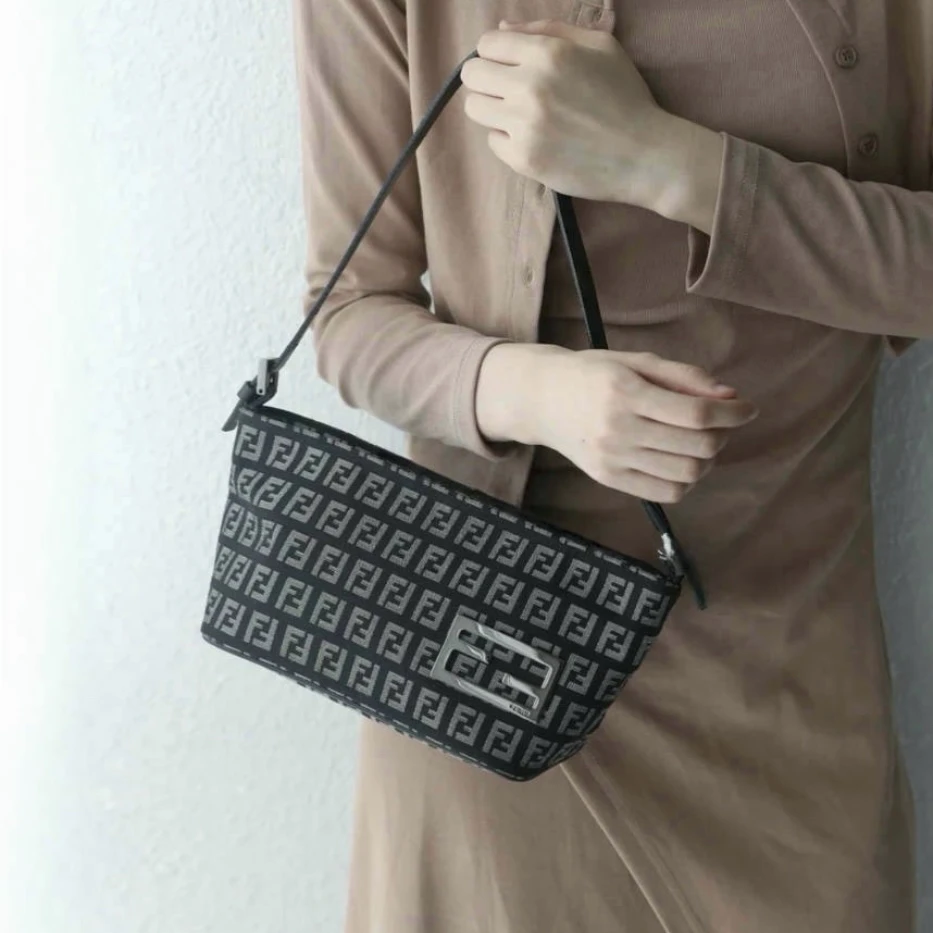 95新 FENDI/芬迪 芬迪老花小船包