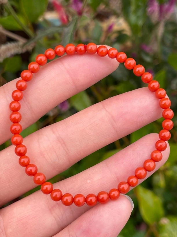 精品南红玛瑙4mm单圈手串，颜色红润，满色满肉纯色柿子红