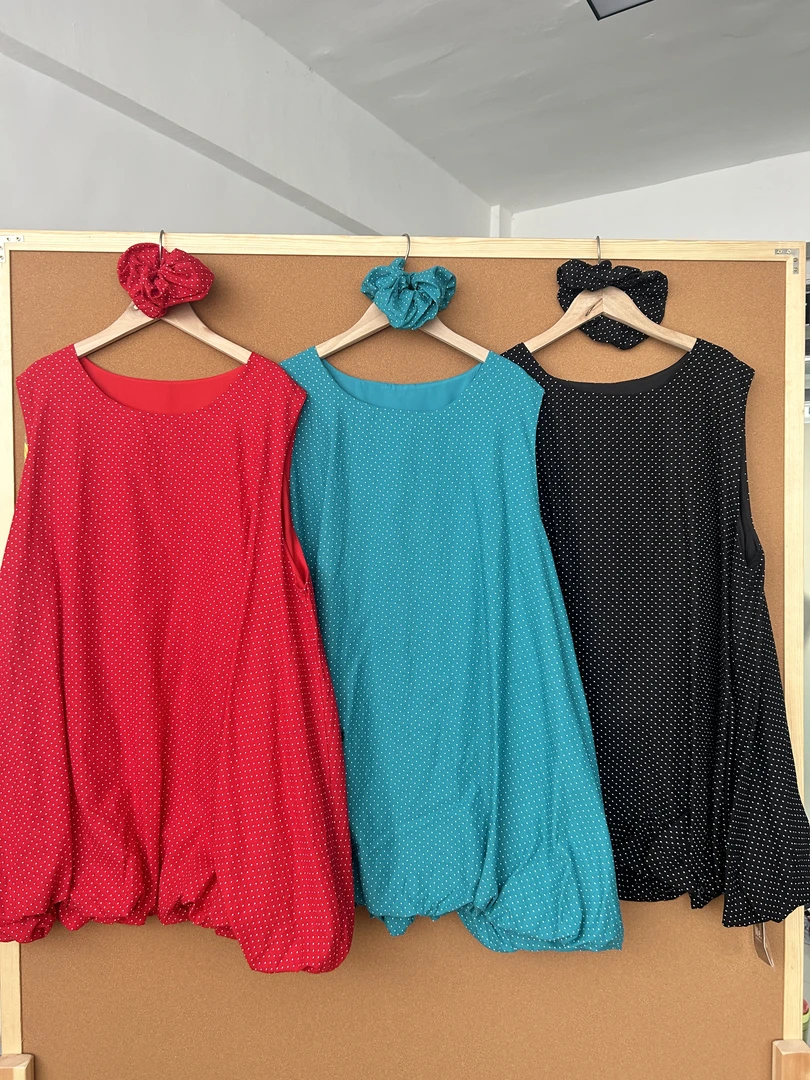 夏季波点花苞裙（带发圈)