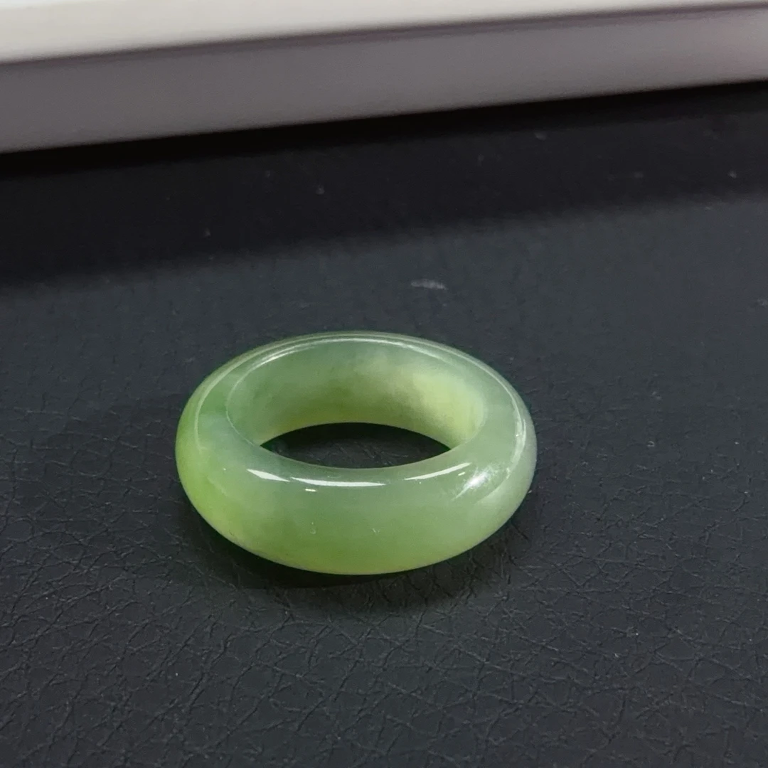 【伟伟鉴定】和田玉碧玉 戒圈 7 号圈 6×3 (往大拍一码)时尚百搭