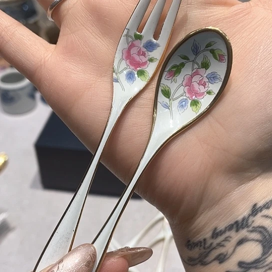 精品进口瓷器瓷片