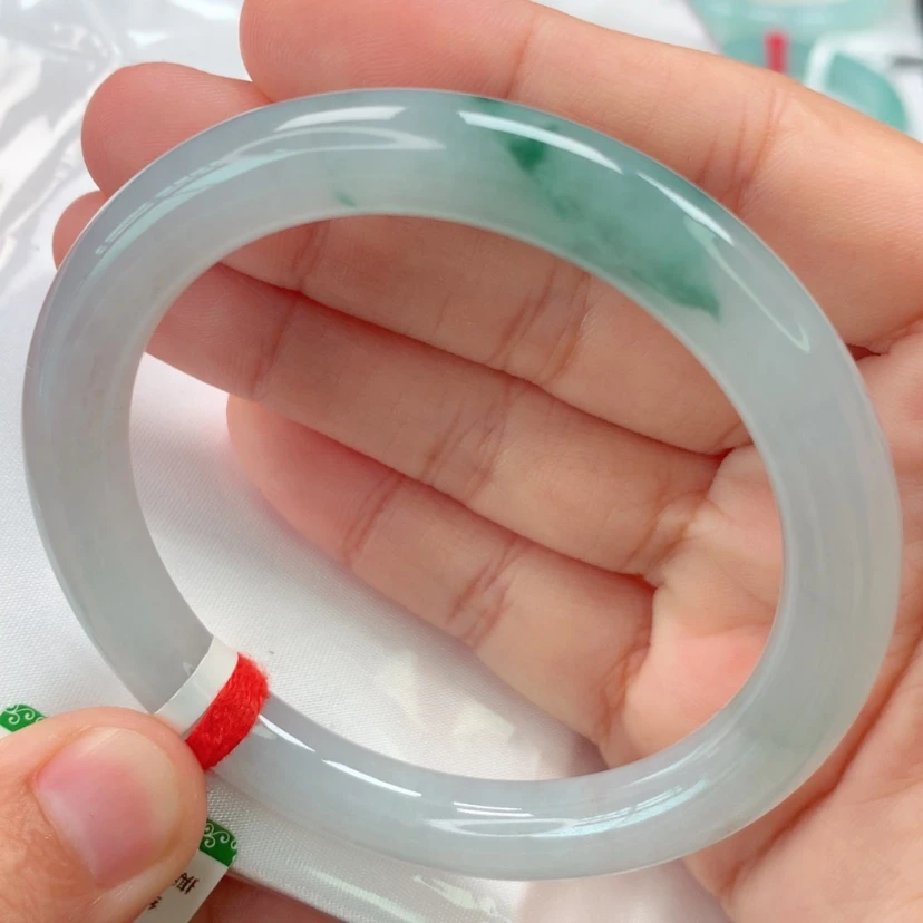 【闪购商品】翡翠手镯未镶嵌天然翡翠手镯