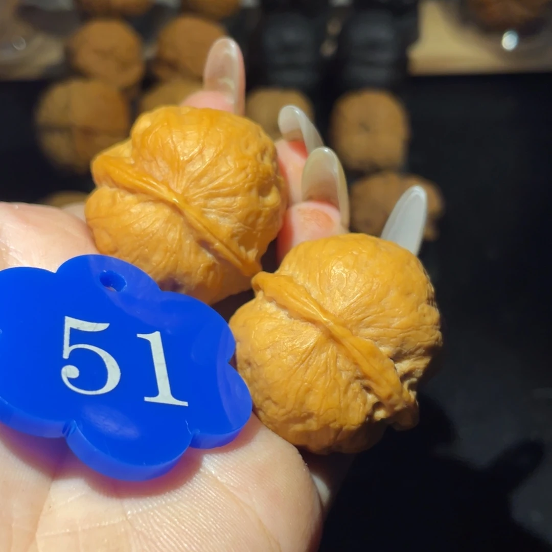 冰蟾34尺寸核桃。