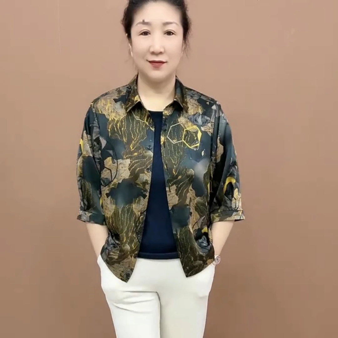 时尚翻领开衫丝缎衬衣宽松妈妈款夏季上衣