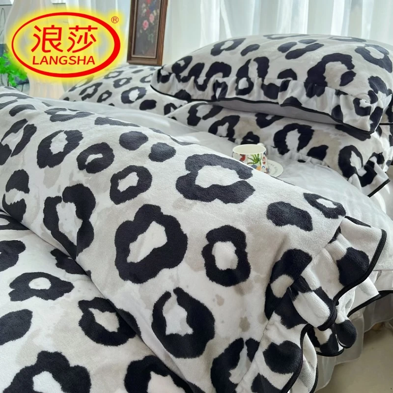 LangSha/浪莎加绒加厚高档豹纹加厚牛奶绒兔兔床品四件套轻奢双暖
