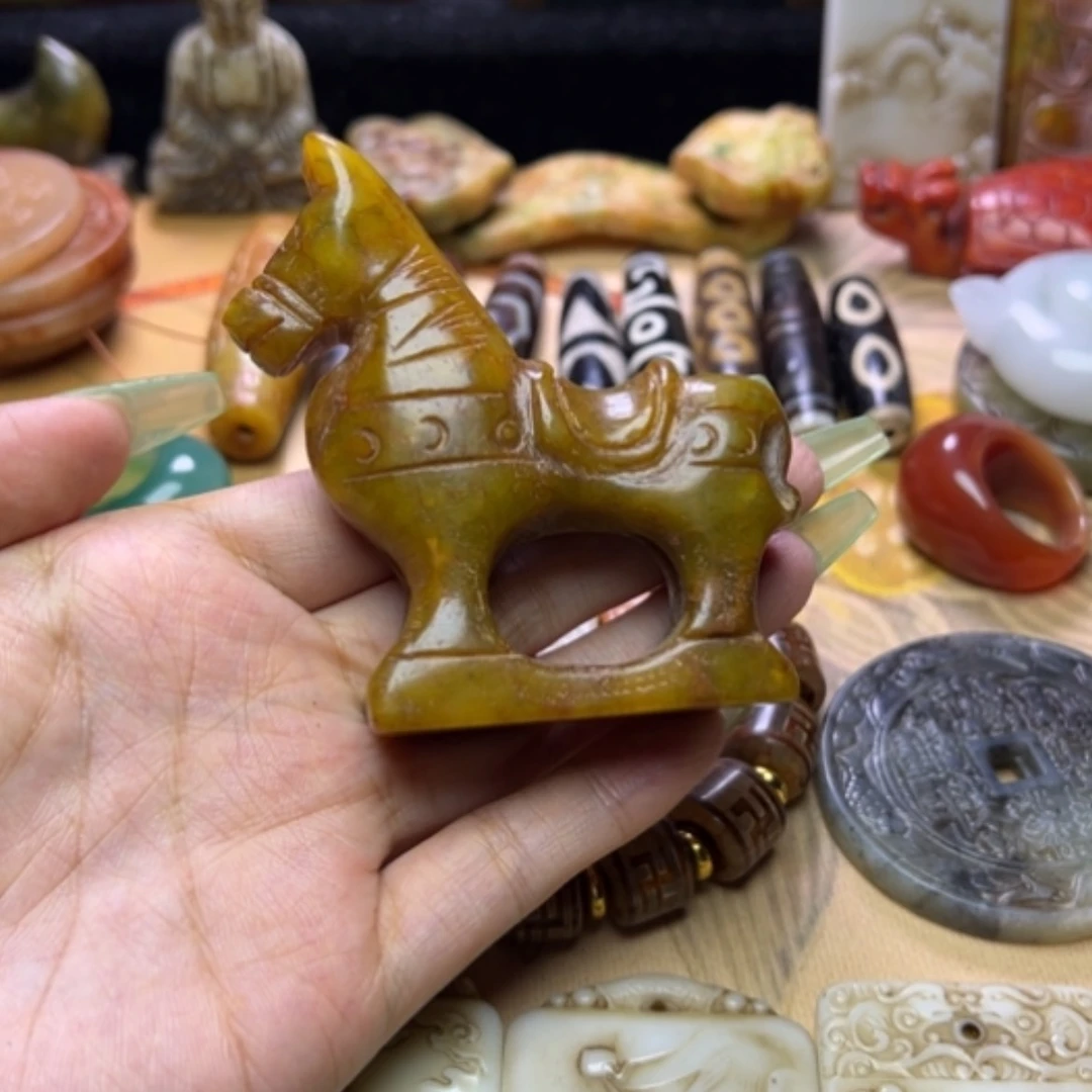 【闪购商品】蛇纹石玉未镶嵌颈饰