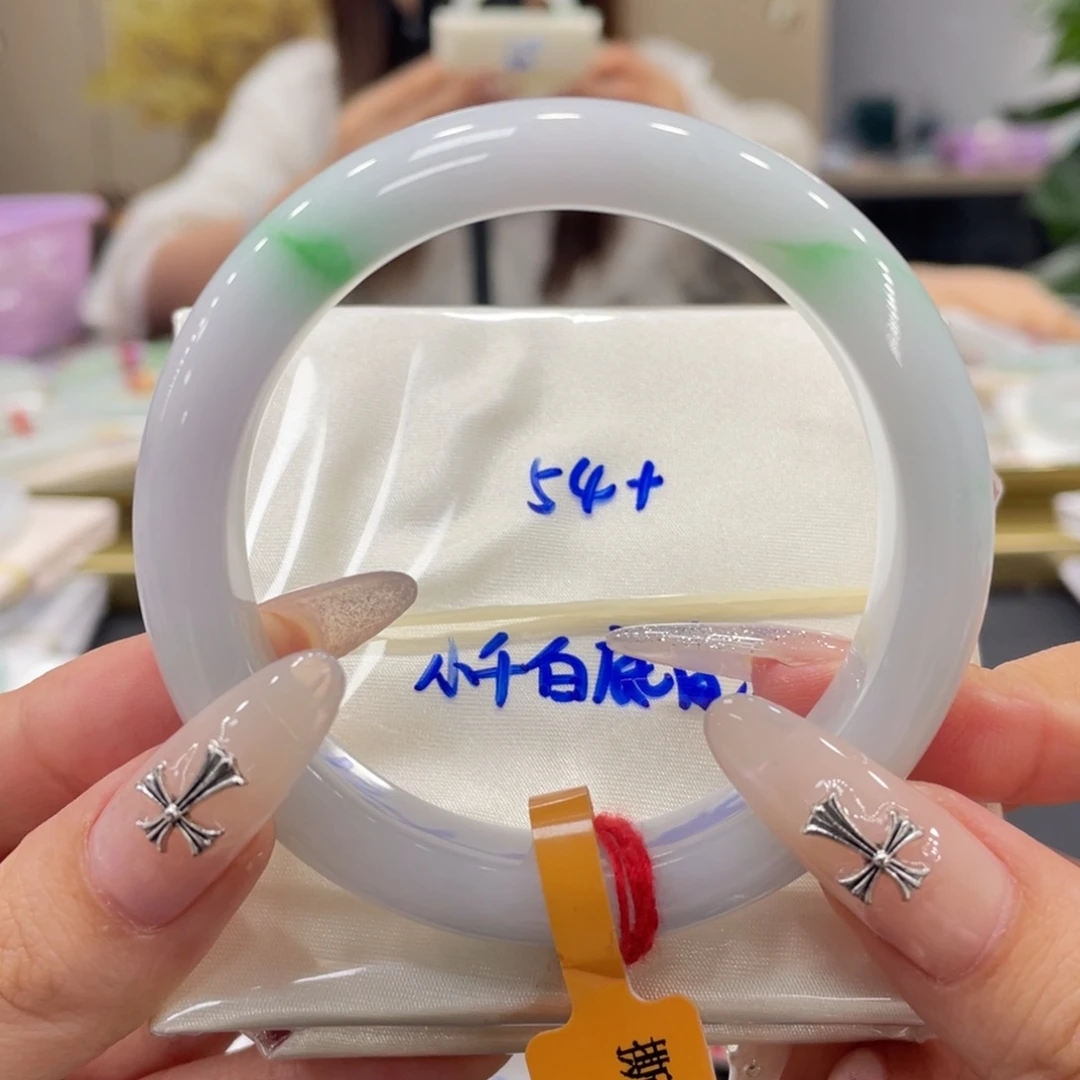 未镶嵌手镯翡翠翡翠