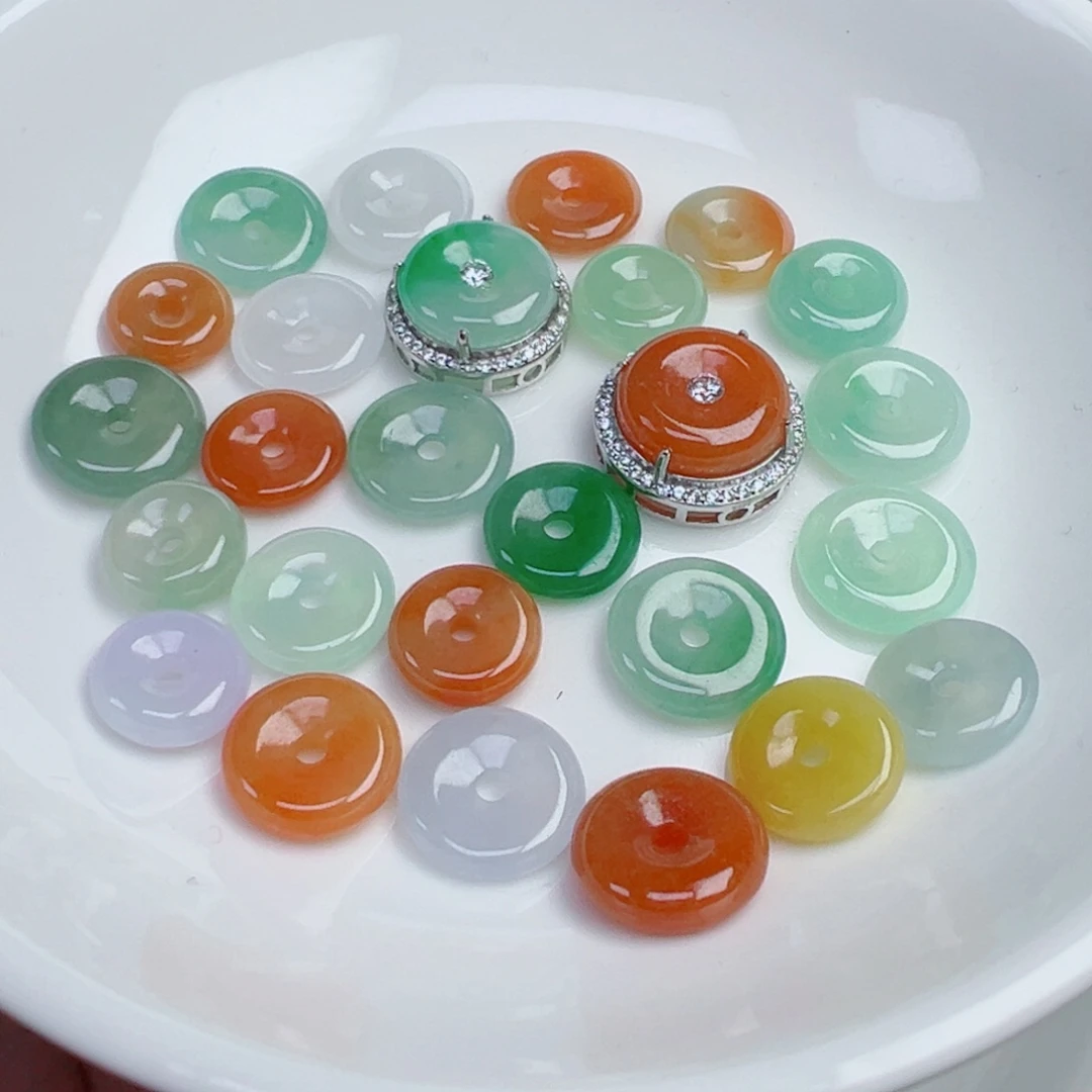 翡翠散珠平安扣一个