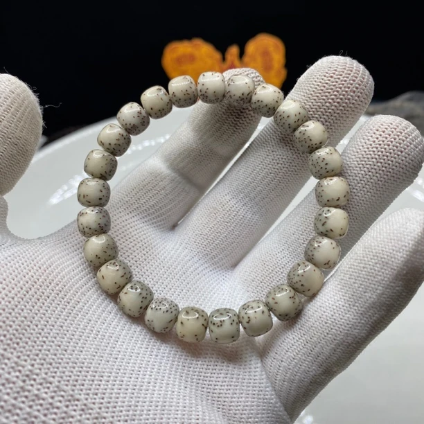 【一物一拍·福利河豚】尺寸9*8河豚·满玉化·星月手串