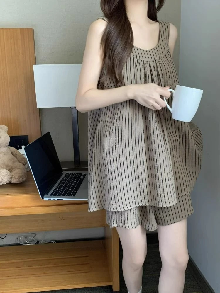 夏季条纹背心短裤睡衣女2025新款带胸垫显瘦气质家居服套装可外穿