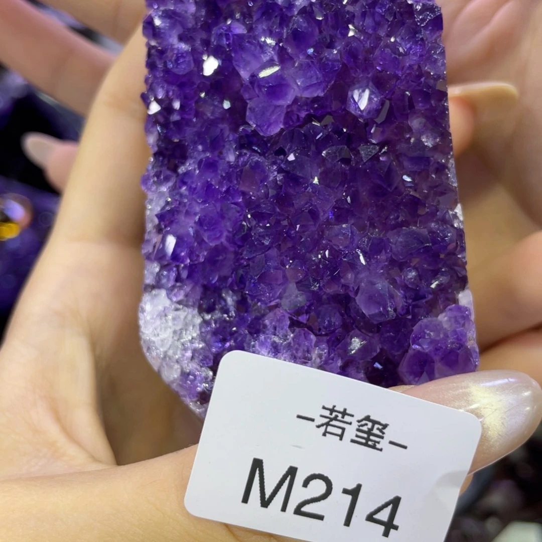乌拉圭紫水晶摆件m214