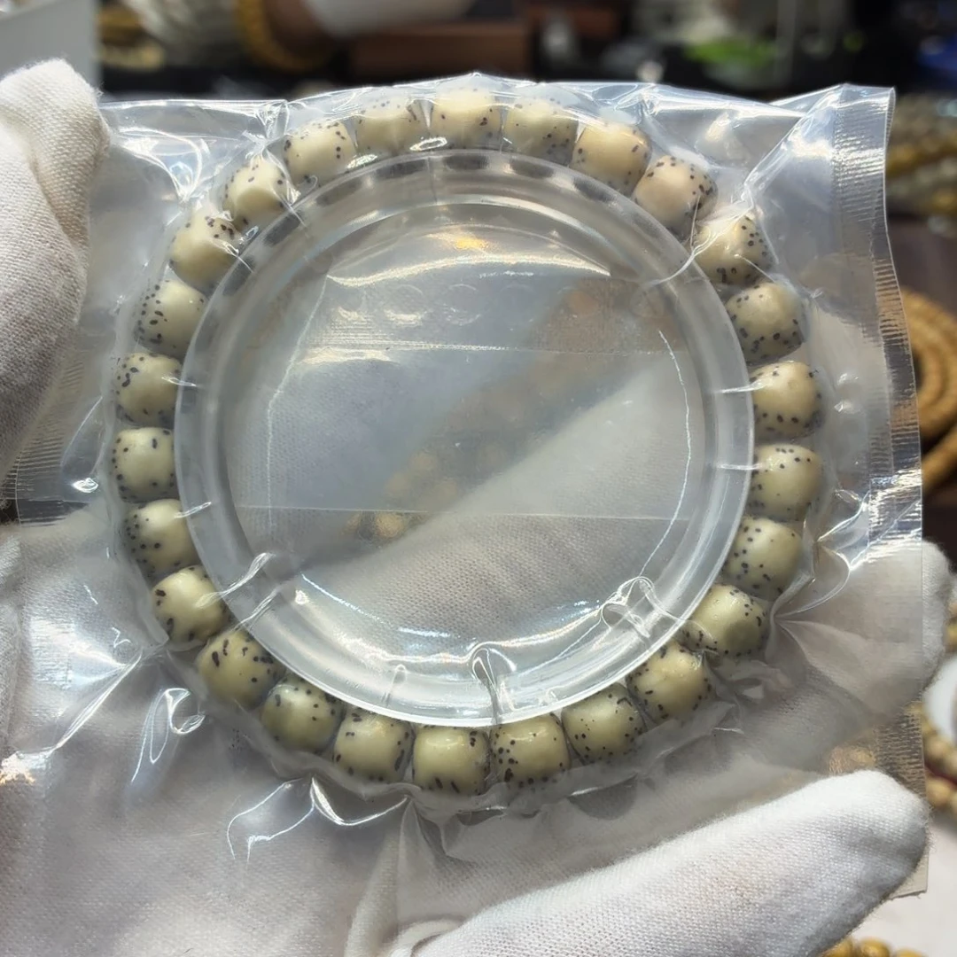 吊坠星月菩提9×8河豚