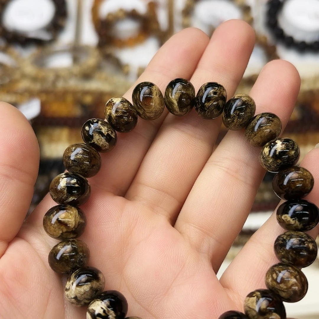 琥珀未镶嵌裸石十一90599