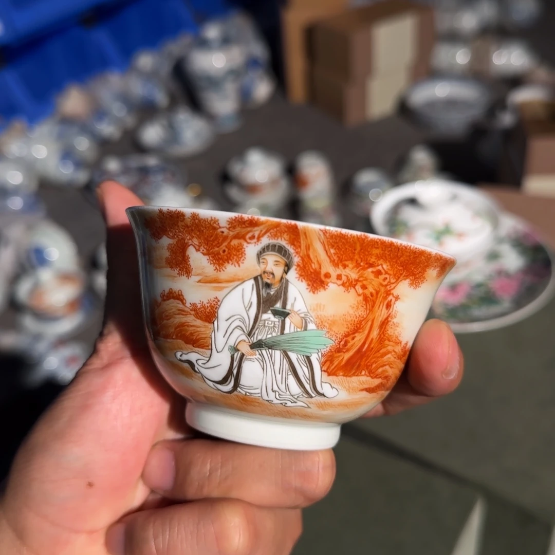 晚上开心播一下哈哈