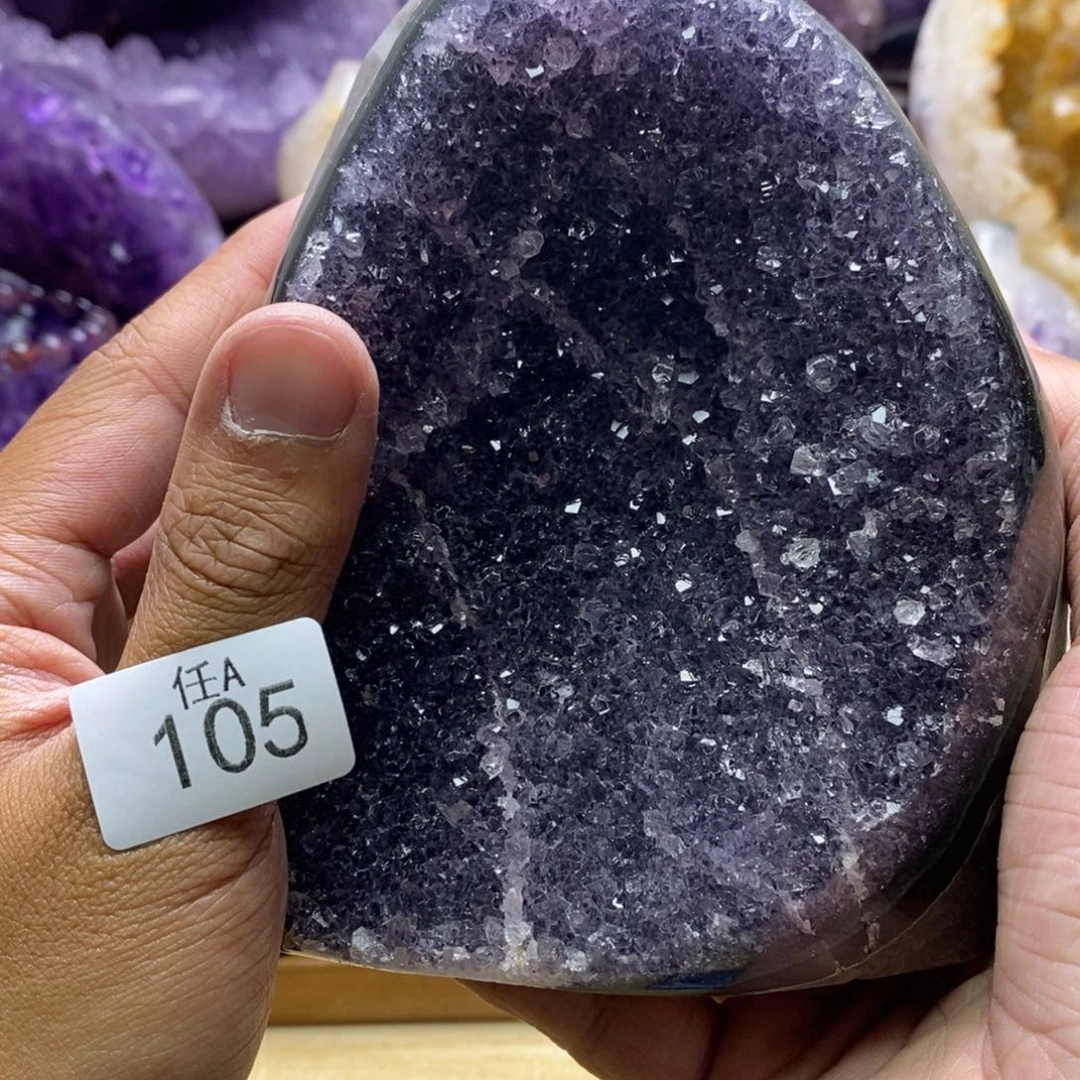 未镶嵌水晶大型摆件（非配饰）