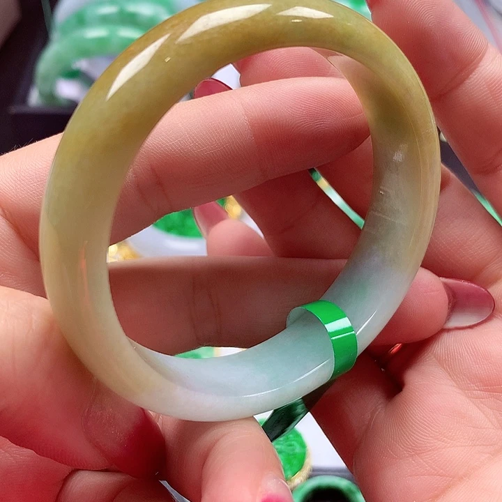 未镶嵌手镯翡翠翡翠手镯