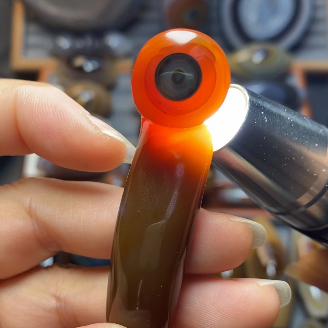 玛瑙/玉髓未镶嵌珠宝奇石