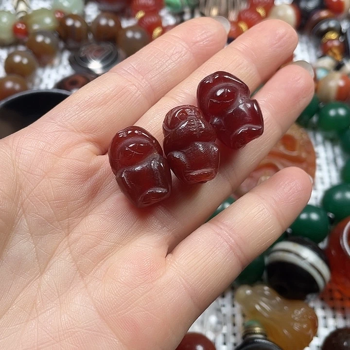玛瑙/玉髓未镶嵌挂件