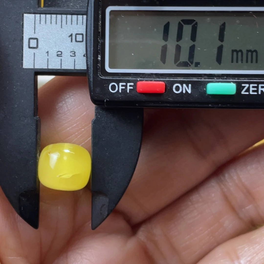 【闪购商品】裸石蜜蜡未镶嵌2杂