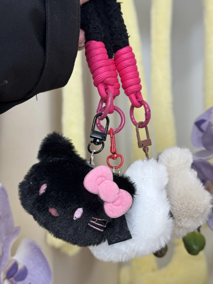 kt挂件一个（颜色随机发货）