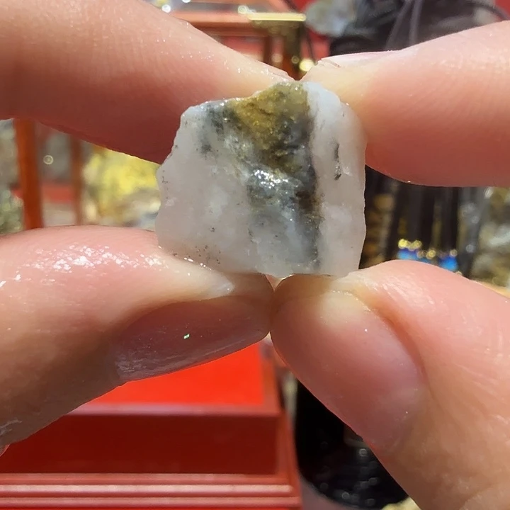 聚金阁天然明金矿标