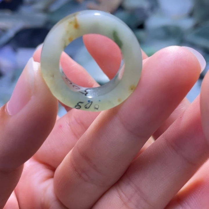 未镶嵌定制翡翠翡翠定制