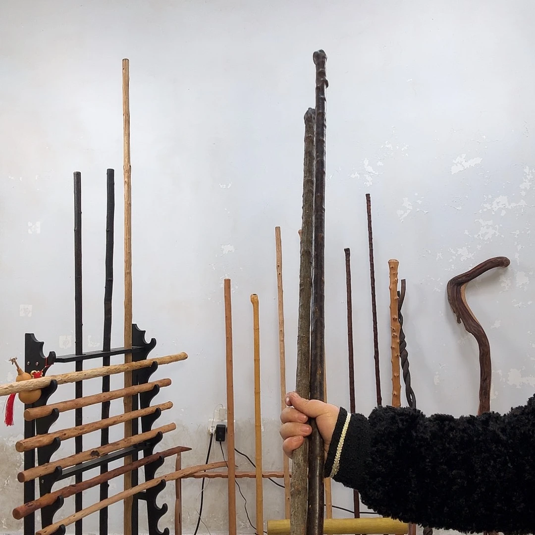 仁***者兔儿条鞭杆两个一个毛料