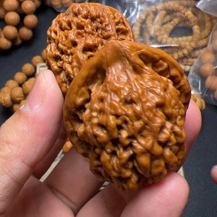 猴头核桃手串了辣