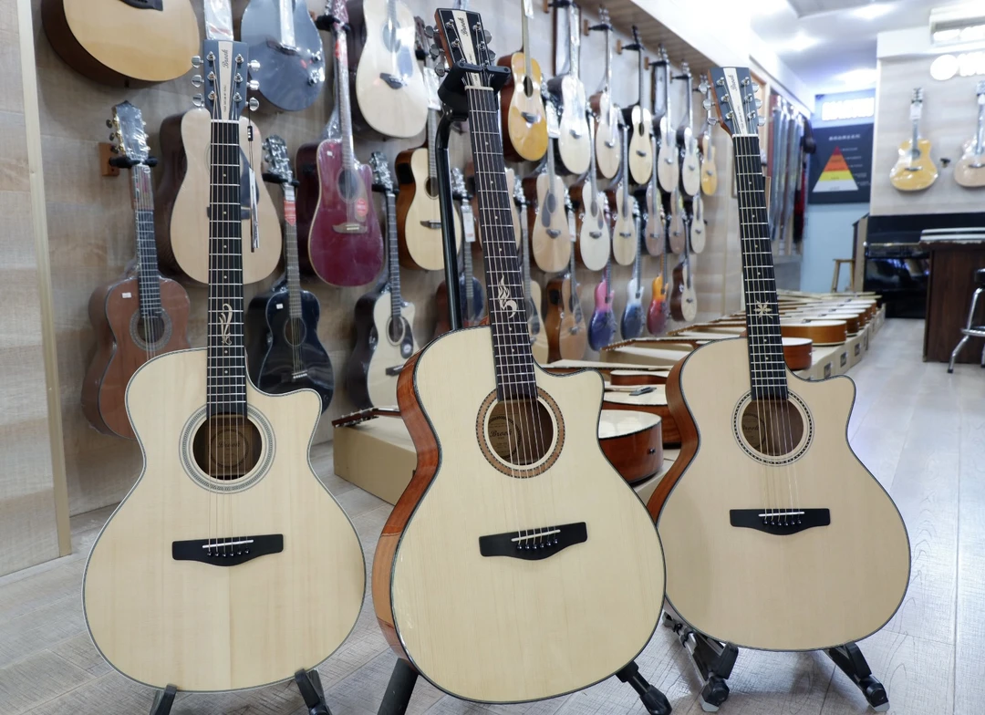 Brook 布洛克S25 V12 V6吉他