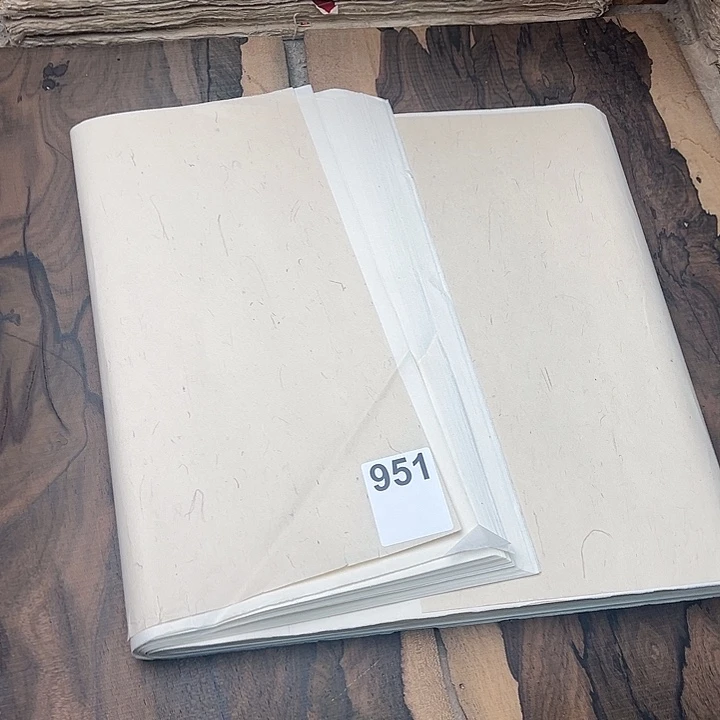 951 白蝉翼微瑕100张。四尺对开