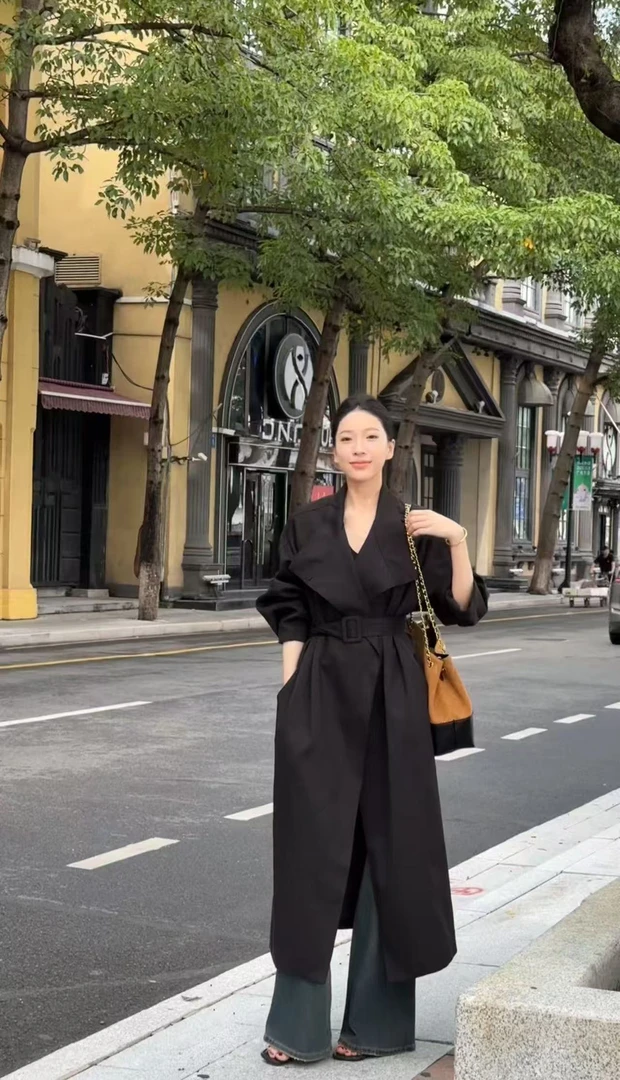 【CC定制】“秋天的入场券”秋季新款宽松高级感大翻领风衣外套